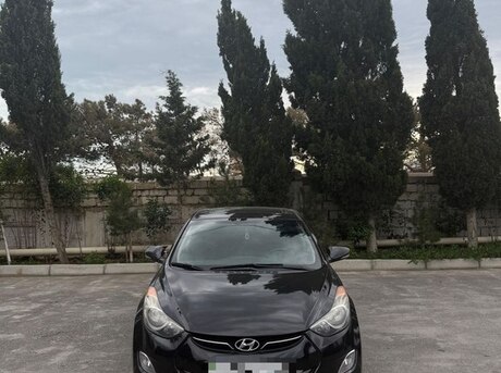 Hyundai Elantra 2013