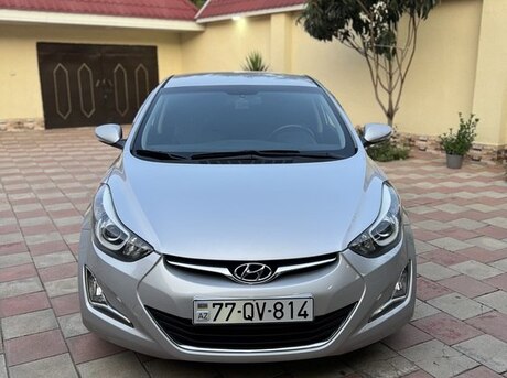 Hyundai Elantra 2015