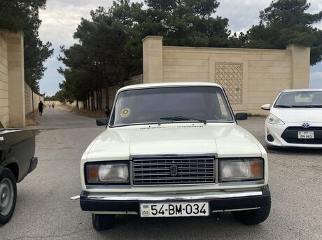 LADA (VAZ) 2107 2001
