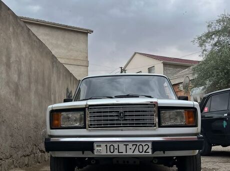 LADA (VAZ) 2107 2004