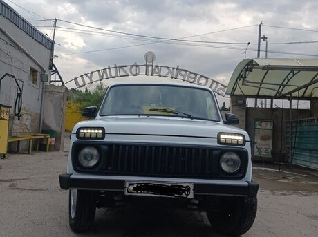 LADA (VAZ) Niva 2012