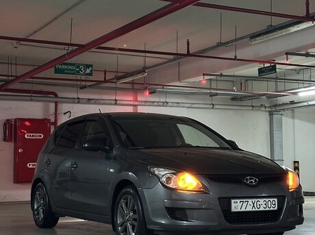 Hyundai i30 2010
