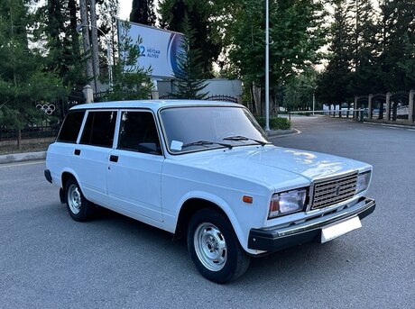 LADA (VAZ) 2104 2011