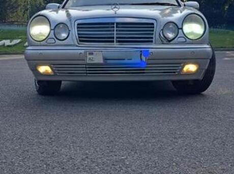 Mercedes E 230 1996