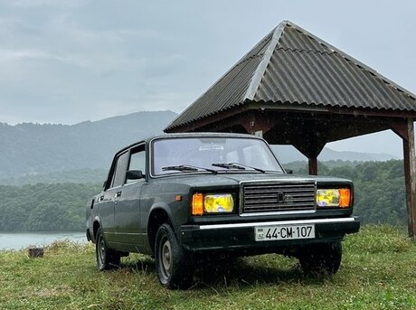 LADA (VAZ) 2107 2010