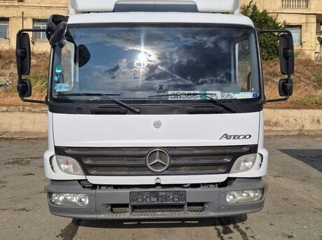 Mercedes Atego 818 2007
