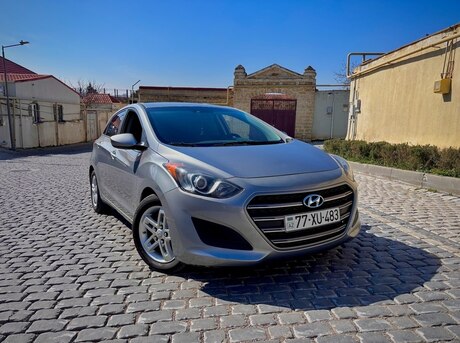 Hyundai Elantra 2015