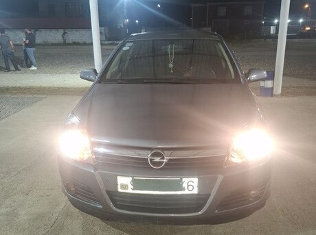 Opel Astra 2006