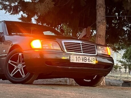 Mercedes C 180 1995