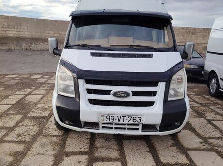 Ford Transit 2011