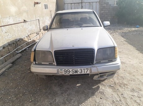 Mercedes E 200 d 1993