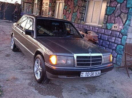 Mercedes 190 1992