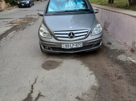 Mercedes B 200 2006