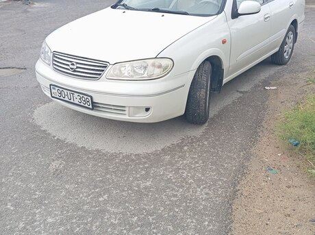 Nissan Sunny 2008