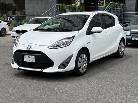Toyota Aqua 2019