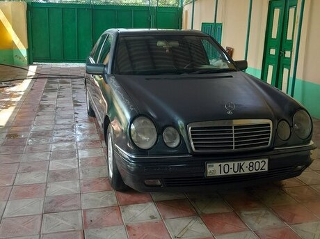 Mercedes E 230 1996