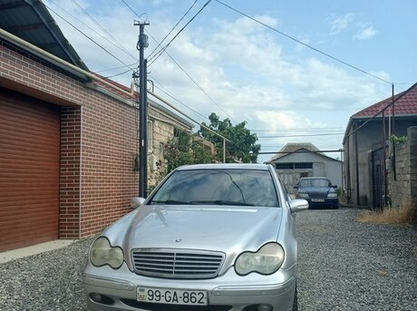 Mercedes C 220 2001