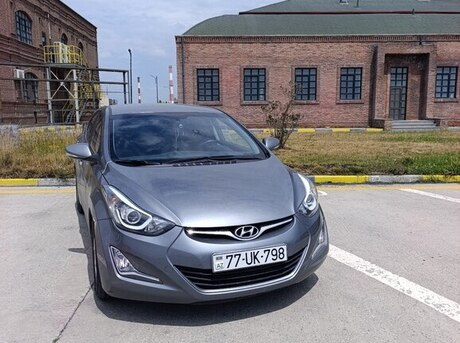 Hyundai Avante 2015