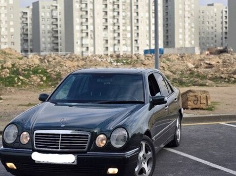 Mercedes E 280 2001