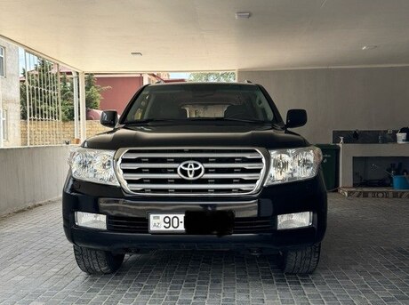 Toyota Land Cruiser 2010