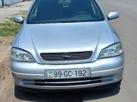 Opel Astra 2000
