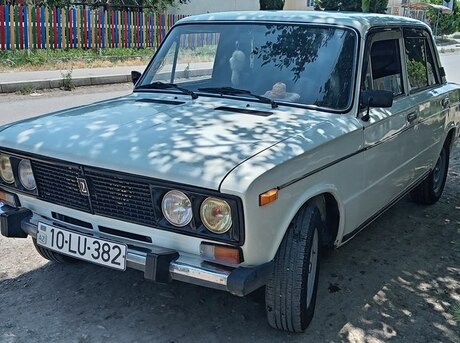LADA (VAZ) 2106 1990