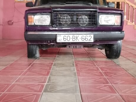 LADA (VAZ) 2107 2004