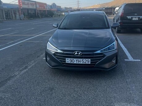 Hyundai Elantra 2019