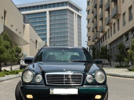 Mercedes E 230