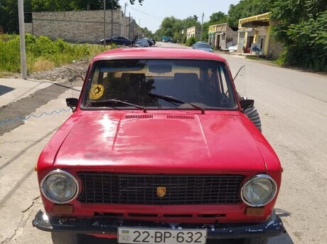 LADA (VAZ) 21011 1985