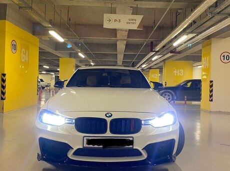 BMW 328 2012