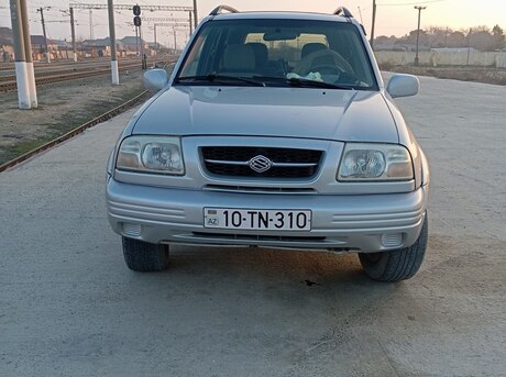 Suzuki Grand Vitara 2000