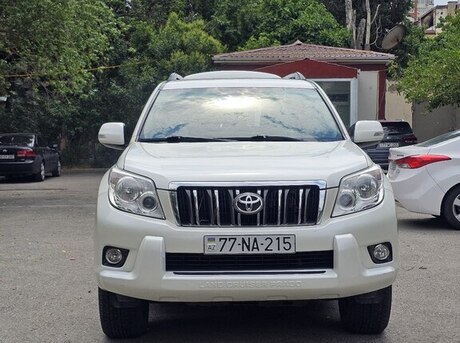 Toyota Land Cruiser Prado 2010