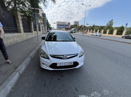 Hyundai i30 2008