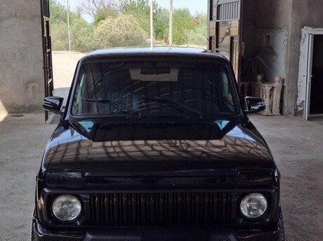 LADA (VAZ) Niva 2016