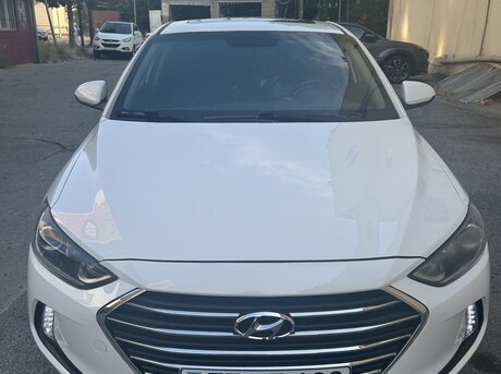 Hyundai Elantra 2017