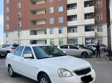 LADA (VAZ) Priora 2015