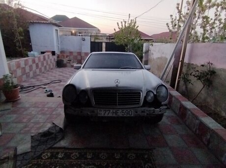 Mercedes E 280 1996