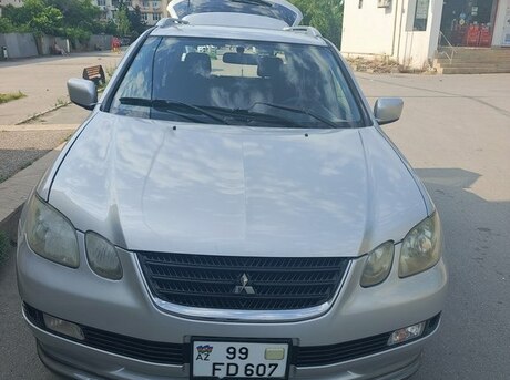 Mitsubishi Airtrek 2003