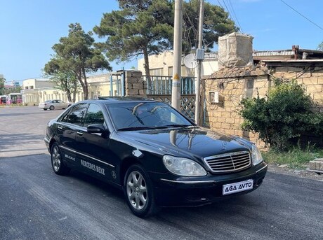 Mercedes S 320