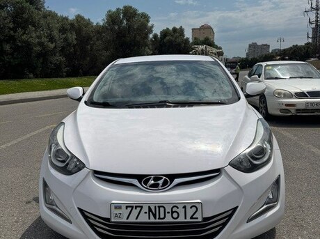 Hyundai Avante 2015