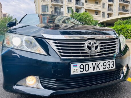 Toyota Camry 2014