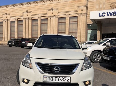 Nissan Sunny 2013