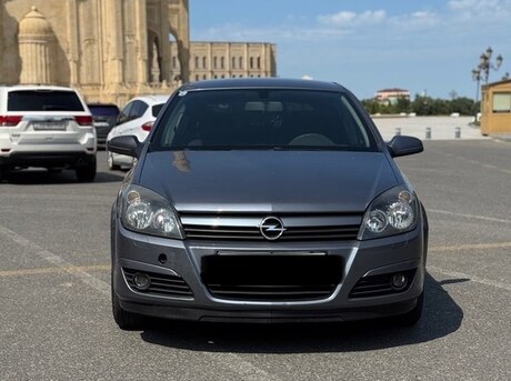 Opel Astra 2004