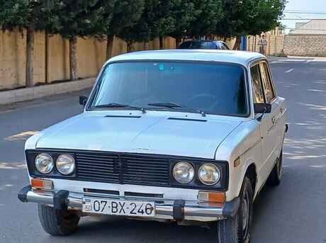 LADA (VAZ) 2106 1988