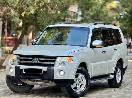 Mitsubishi Pajero 2007
