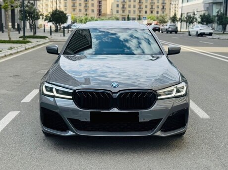 BMW 530e