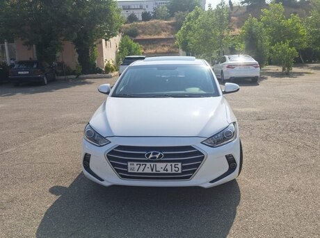 Hyundai Avante 2016