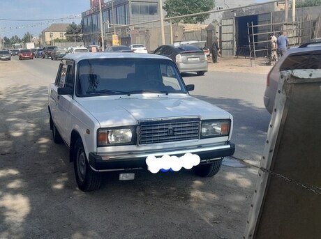 LADA (VAZ) 2107 2003