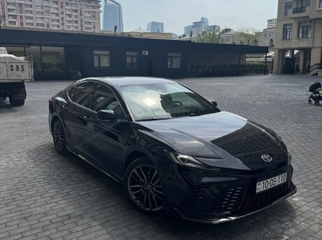 Toyota Camry 2024